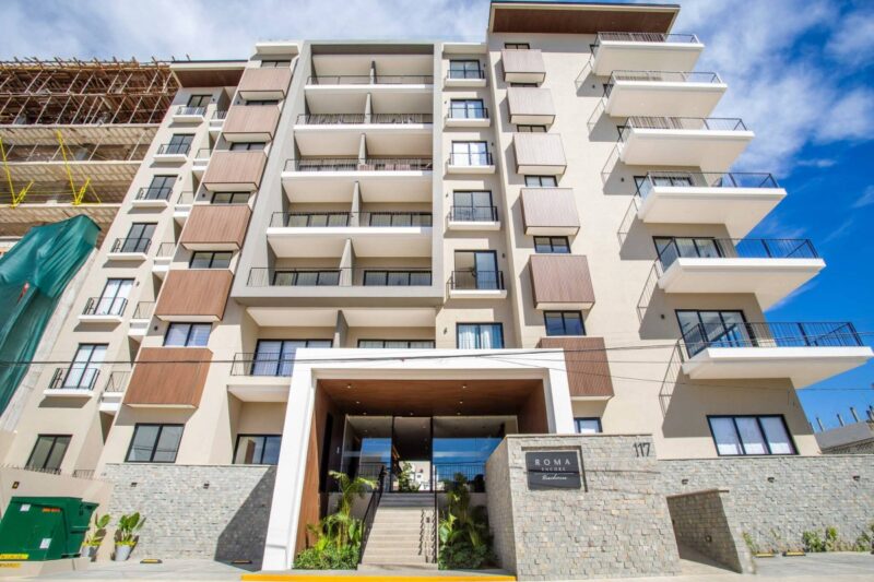 The Roma Encore building in Versalles