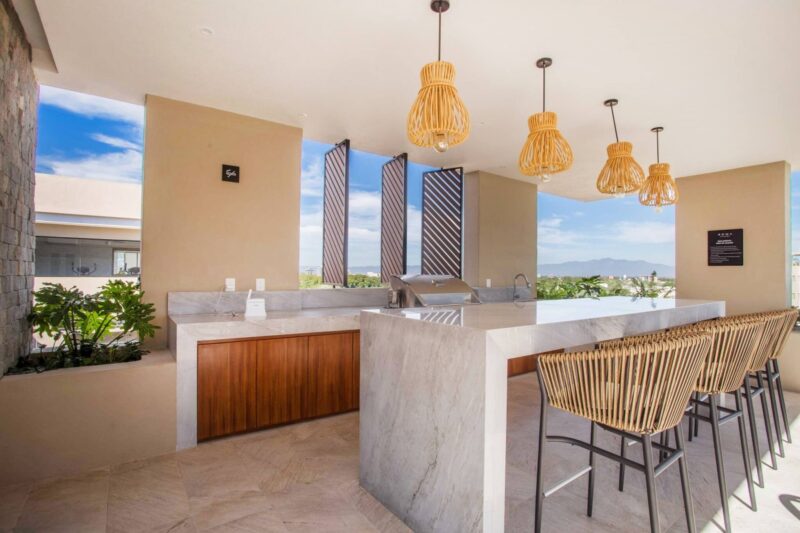 The BBQ and bar counter on the Roma Encore rooftop