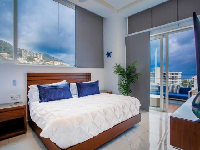 2BR Penthouse Luxury at Desire
